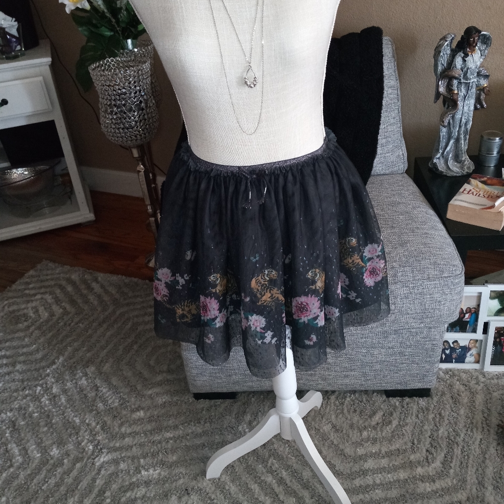 Black girl's tutu